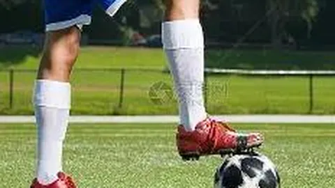 “VAR系统故障引发争议：揭秘雷奥瓦莱卡诺对巴塞罗那之战真相”