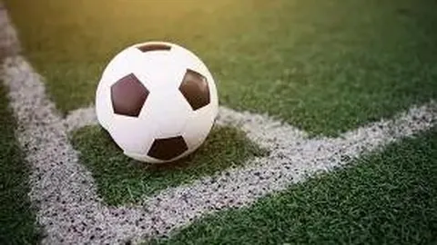 Seventeen新动态：3月20日小八亮相，美食相伴，捕捉美好日常瞬间